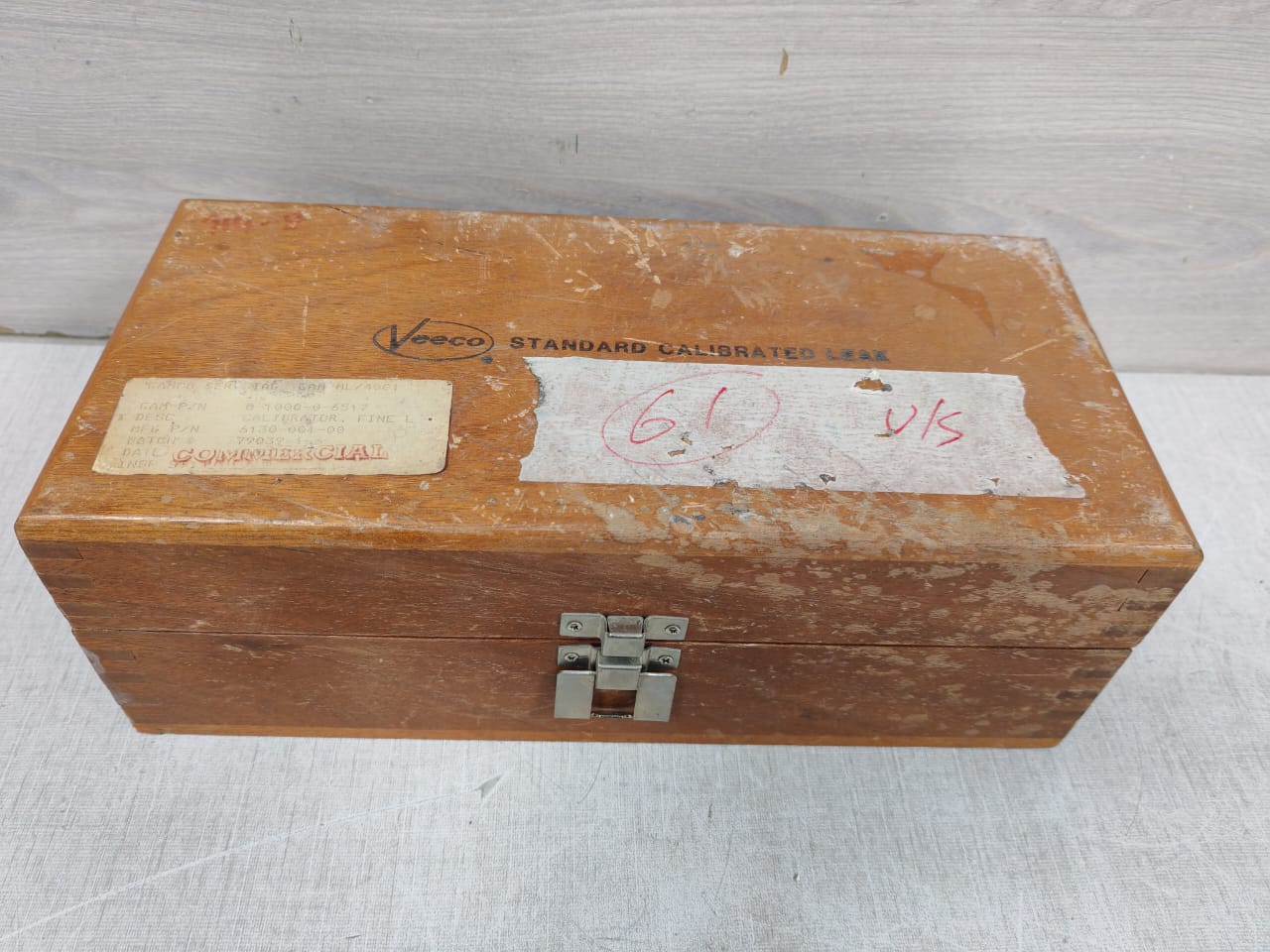 USED VEECO INSTRUMENTS INC. 4RC HELIUM MASS SPECTROMETER LEAK DETECTOR - Image 4