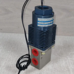 CIRCLE SEAL SOLENOID VALVE MODEL SV11A32P4P H 3000 PSI 115 VAC / SELLER REFURBISHED