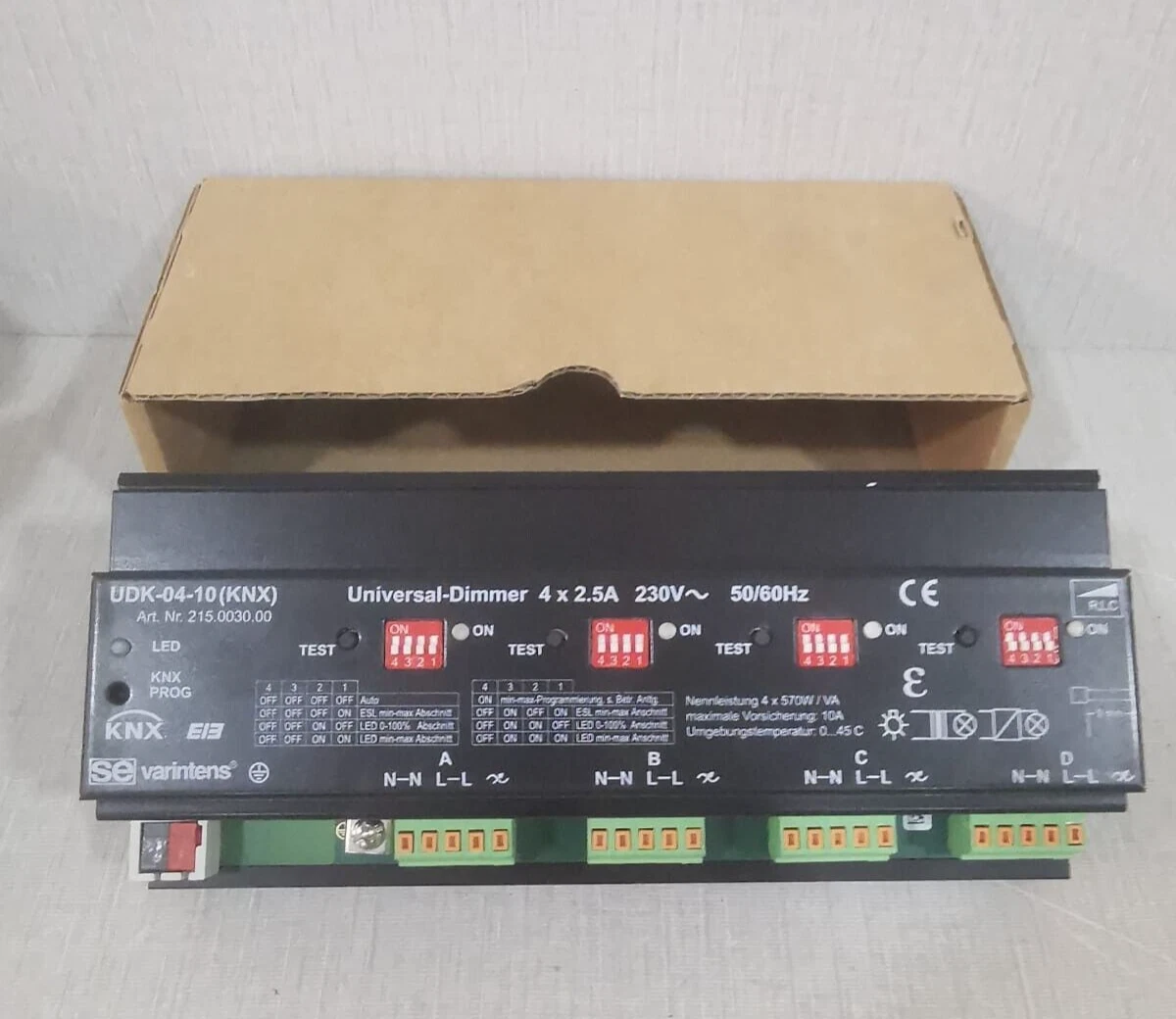 Varintens UDK-04-10 (KNX) Universal Dimmer / NEW OPEN BOX