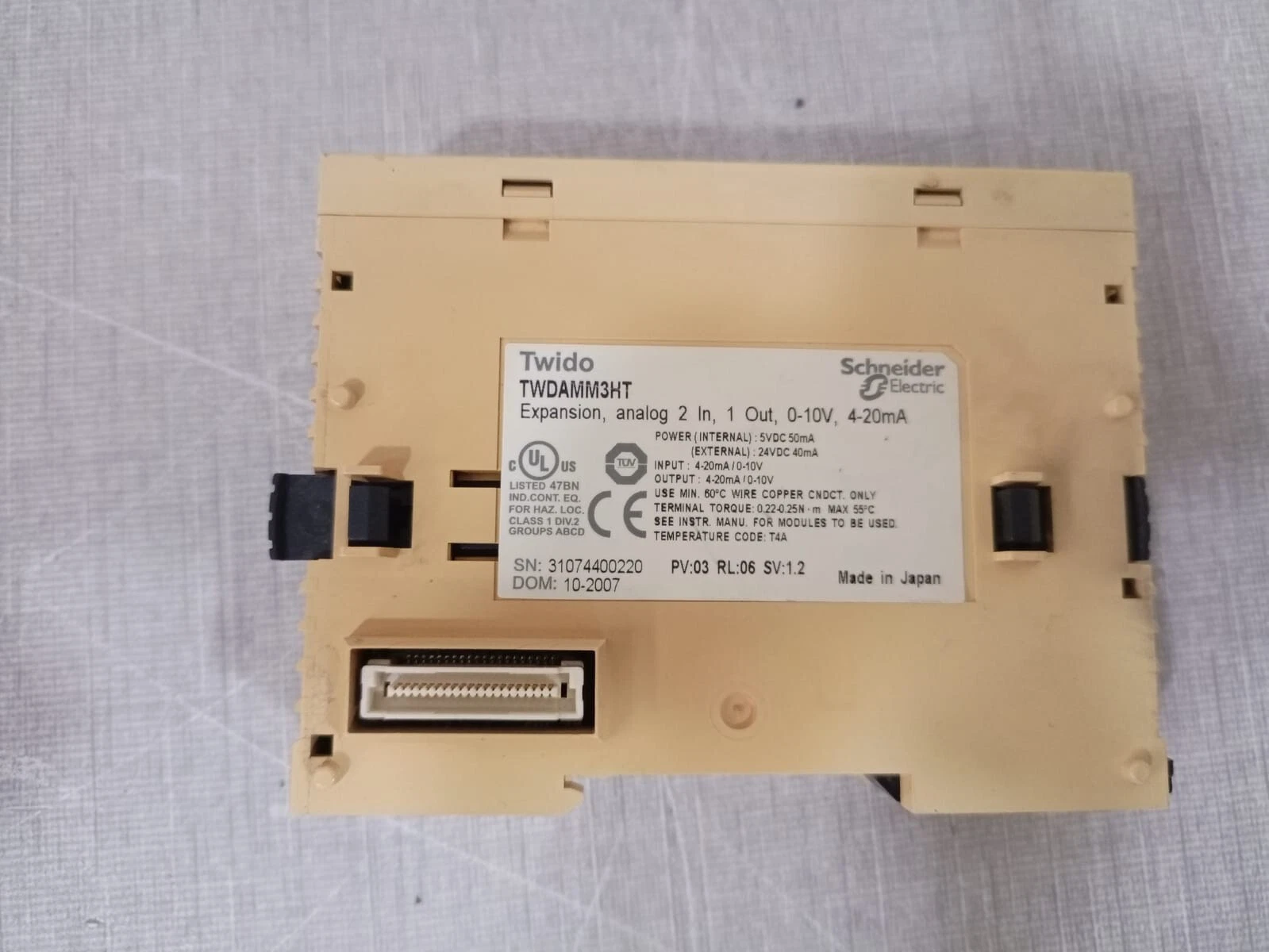 USED Schneider Electric Twido TWDAMM3HT Expansion Module PV:03 RL: 06 SV: 1.2 - Image 3