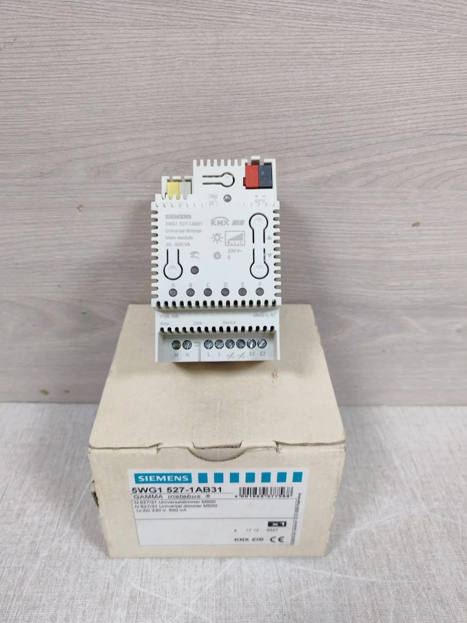 SIEMENS 5WG1 527-1AB31 GAMMA INSTABUS / NEW OPEN BOX