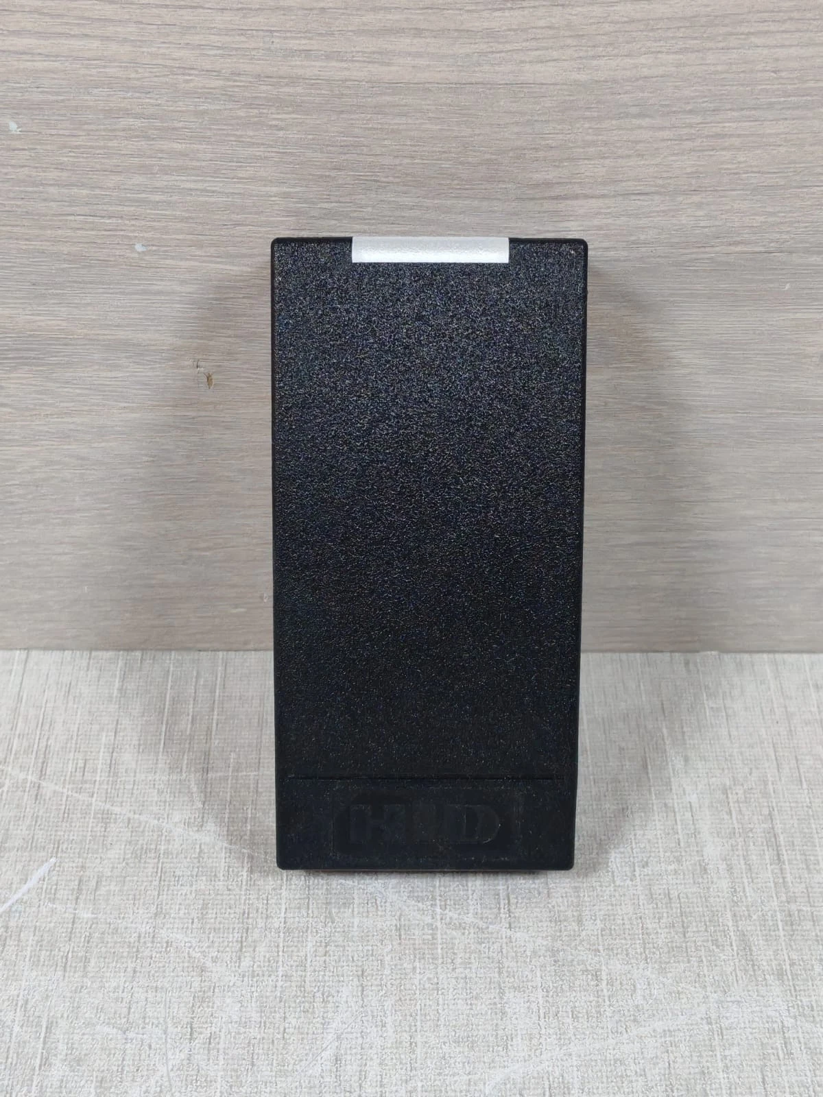 HID 6100CKT0000 iClass R10 Mullion Reader R10CKTN-New Open-Box - Image 2