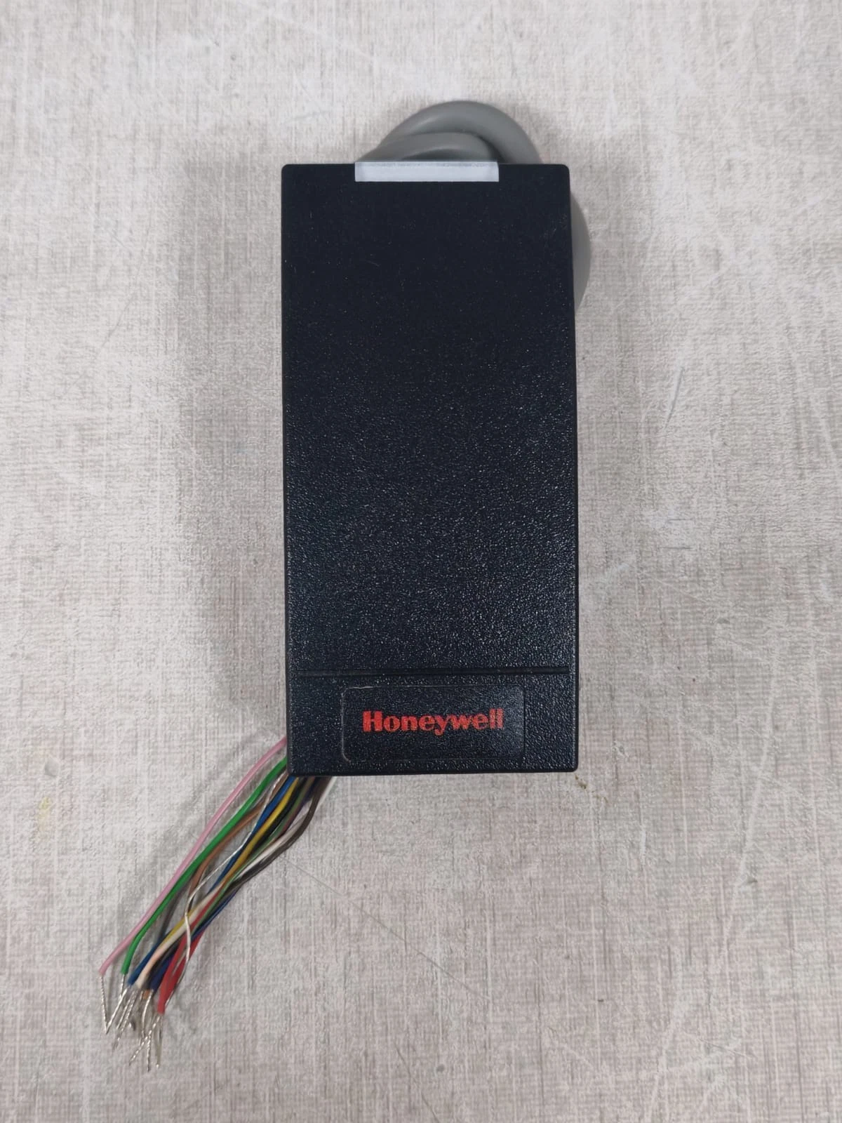 Honeywell OM30BHOND Omni Class 2.0 Smart Card Reader-New Without Box