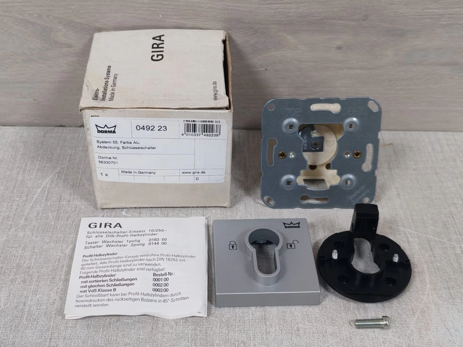 GIRA 0492 23 System 55,Aluminum Cover Key Switch Dorma 56330701 / NEW OPEN BOX
