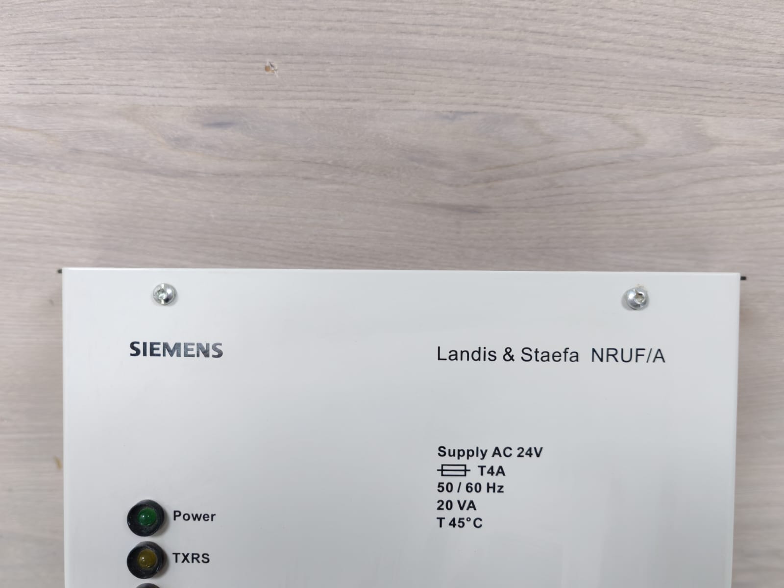 SIEMENS LANDIS & STAEFA NRUF/A CONTROLLER AC 24V / New – Open box - Image 2