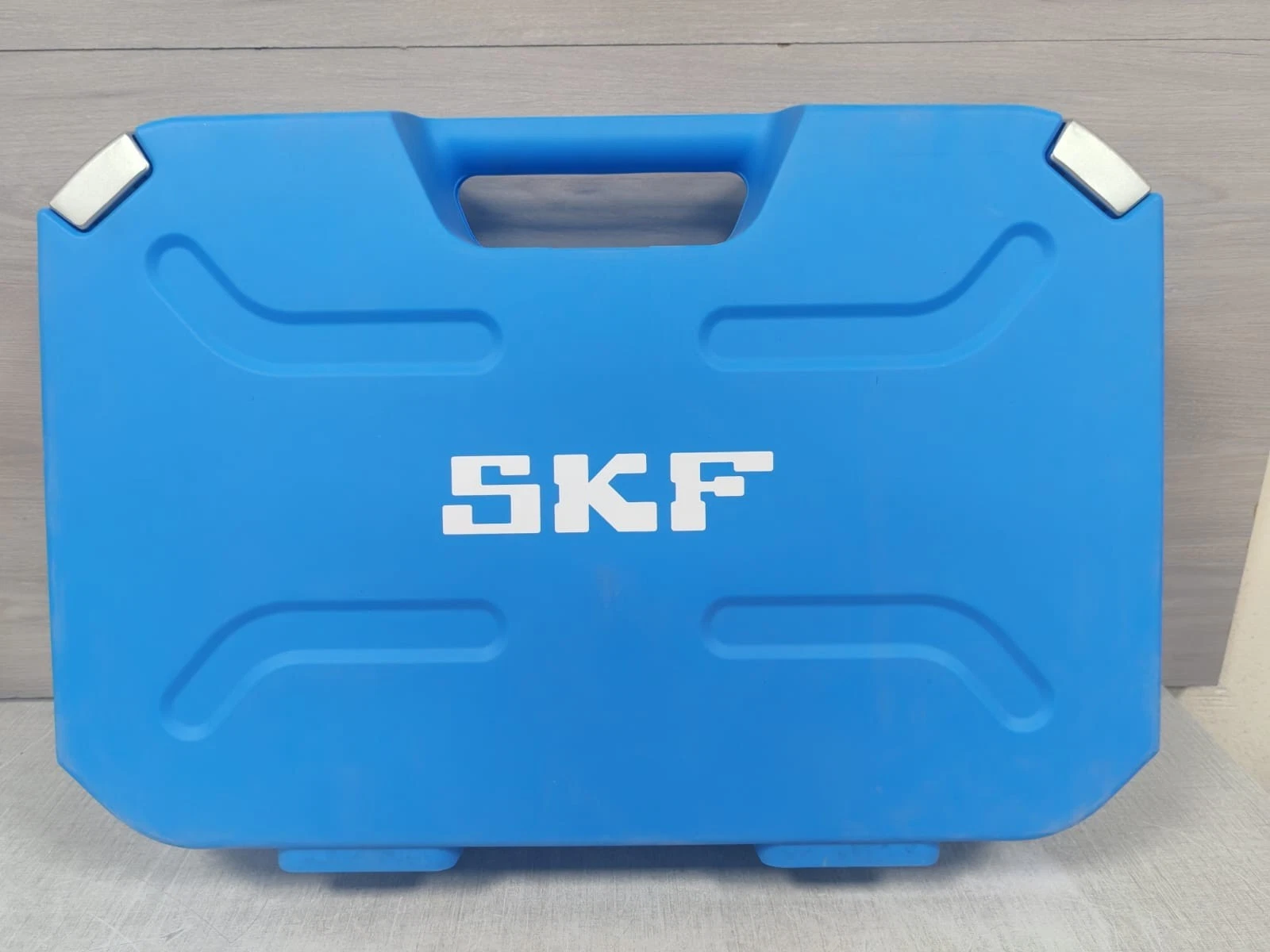 SKF TKSA 41 Shaft Alignment Tool-New Open-Box - Image 2