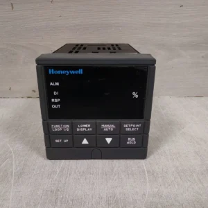 HONEYWELL UDC3300 TEMPERATURE CONTROLLER 90-250VAC- NEW W/O BOX
