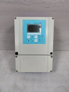 ENDRESS + HAUSER CPM253-PR1010 LIQUISYS-M / REDOX TRANSMITTER / Seller refurbished